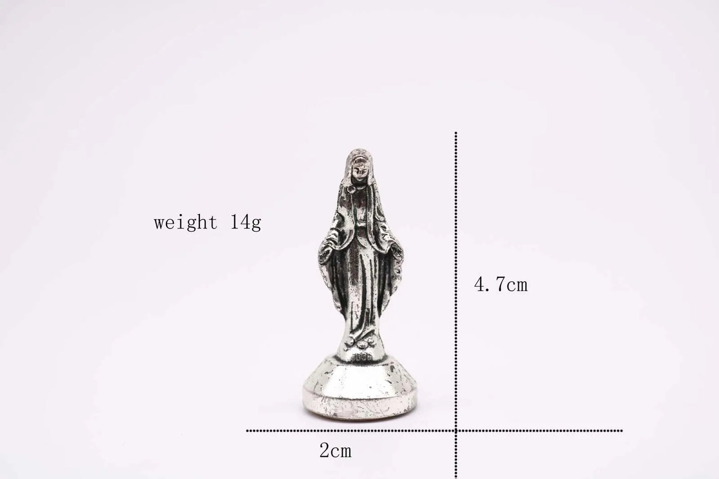 Many styles of Christian decorations. Jesus, Madonna Maria, Rose, Lady Fatima, Figurine. Car dashboard decoration.